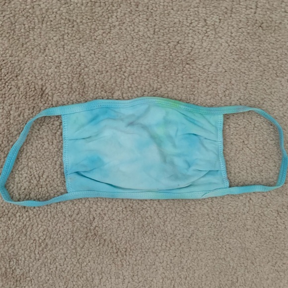 NWT blue tie dye face mask - Picture 3 of 16